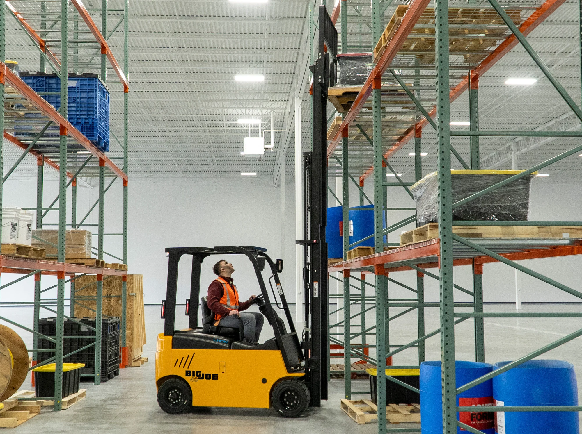 Big Joe Forklifts LXE40 8